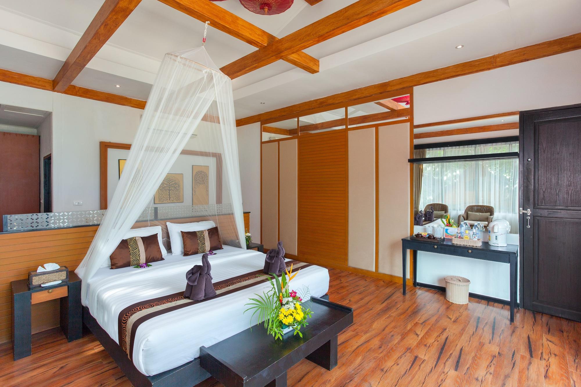 Phi Phi Long Beach Resort & Villa Екстериор снимка