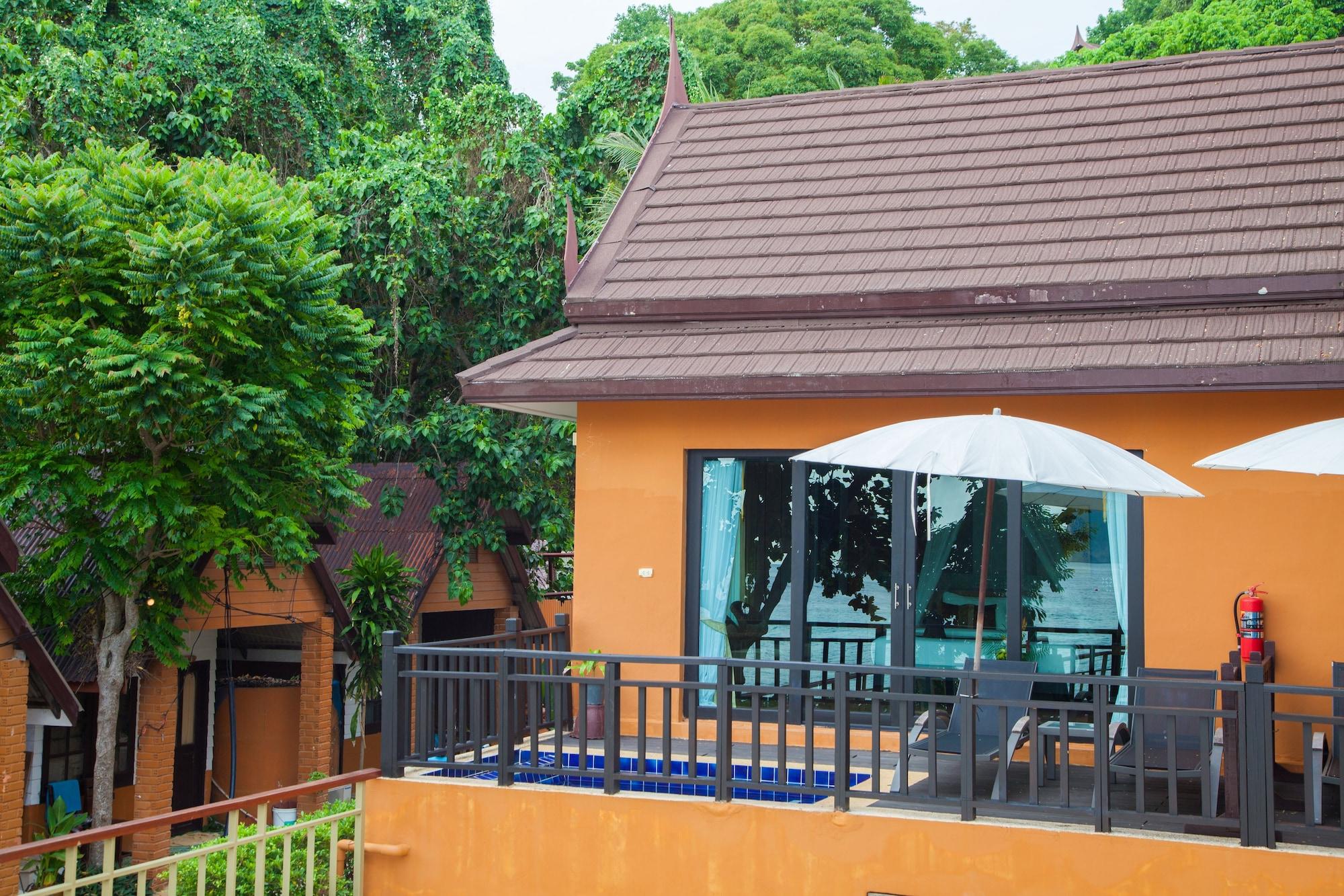 Phi Phi Long Beach Resort & Villa Екстериор снимка