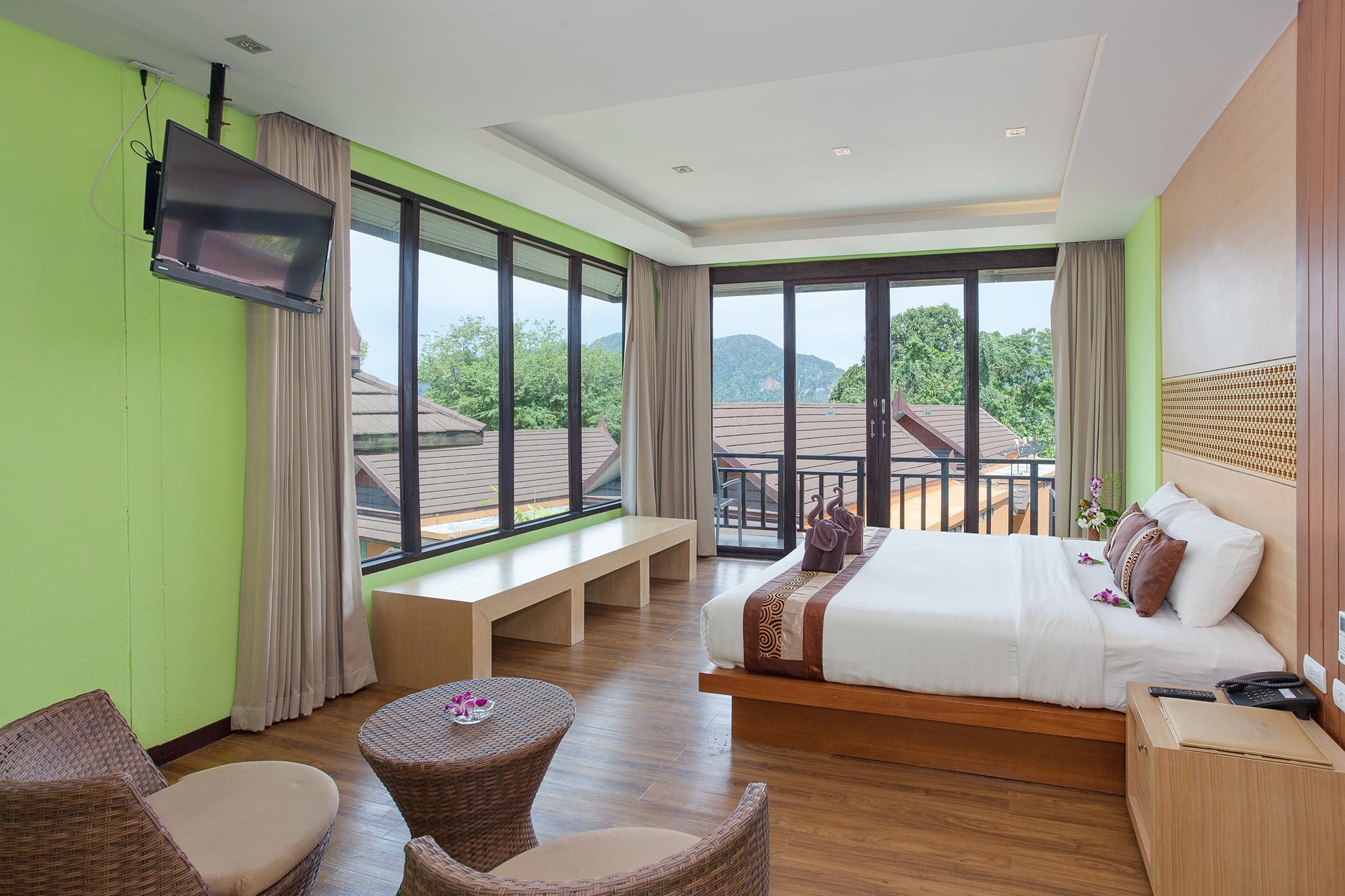 Phi Phi Long Beach Resort & Villa Екстериор снимка