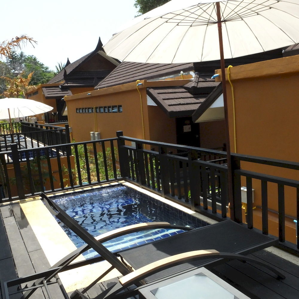 Phi Phi Long Beach Resort & Villa Екстериор снимка