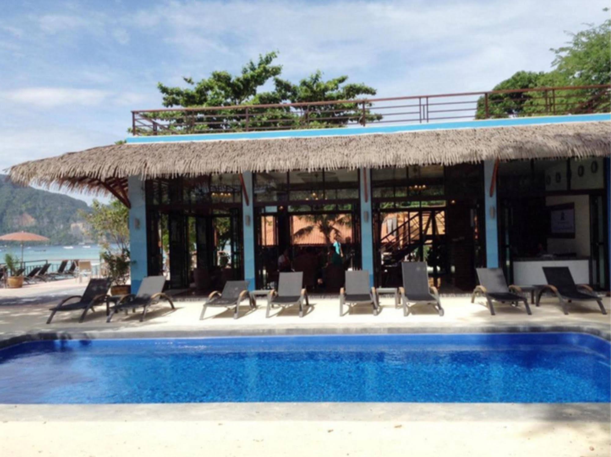 Phi Phi Long Beach Resort & Villa Екстериор снимка