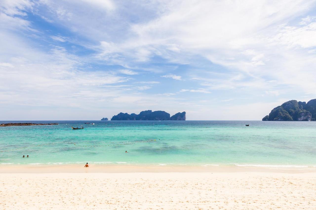 Phi Phi Long Beach Resort & Villa Екстериор снимка