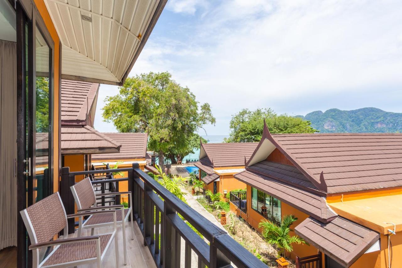 Phi Phi Long Beach Resort & Villa Екстериор снимка